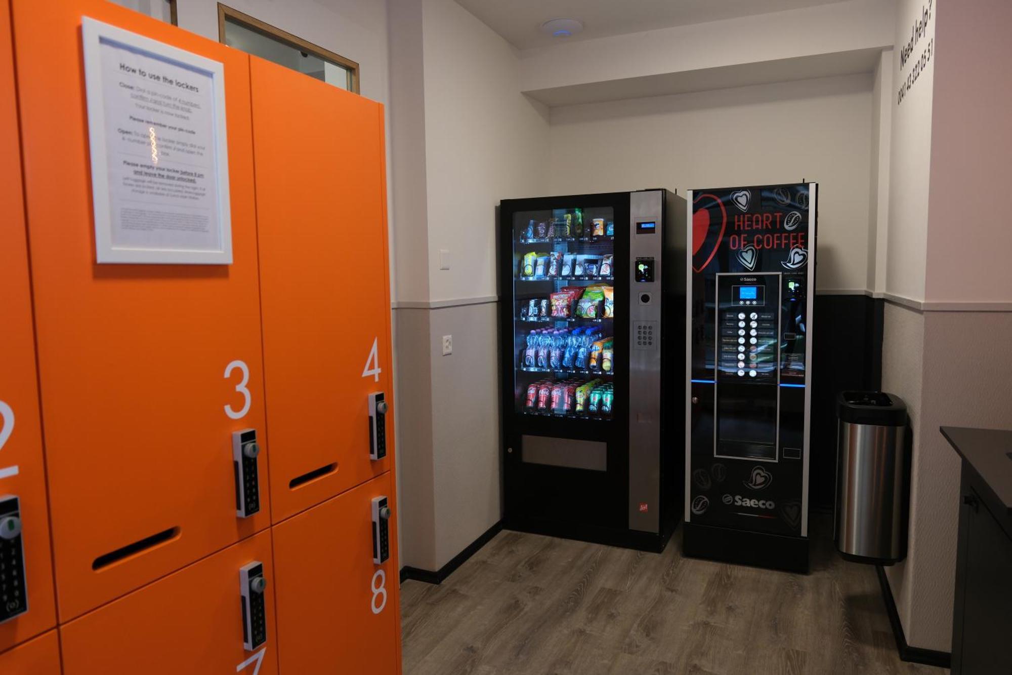 Easyhotel Zuerich Main Station 外观 照片