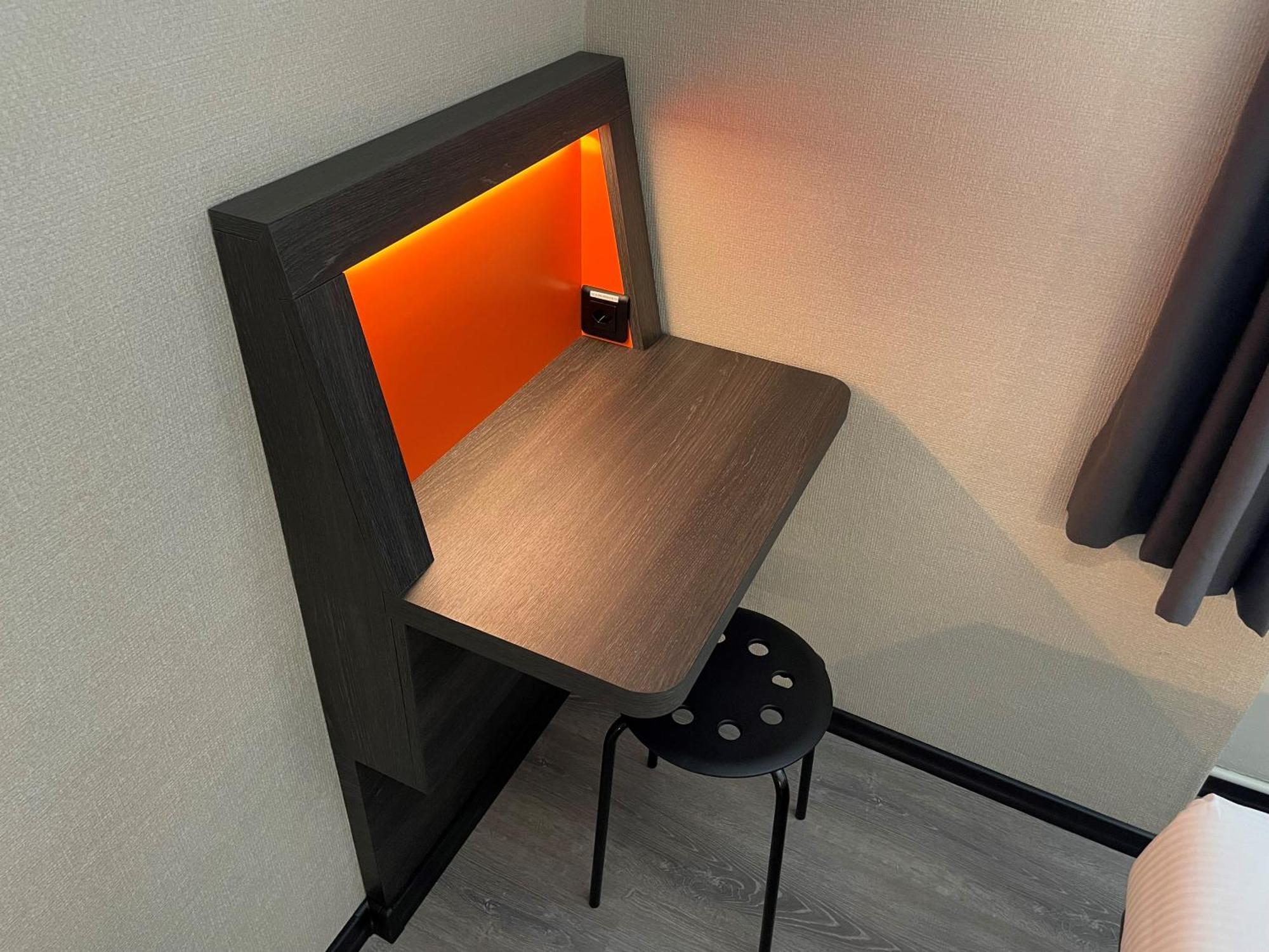 Easyhotel Zuerich Main Station 外观 照片