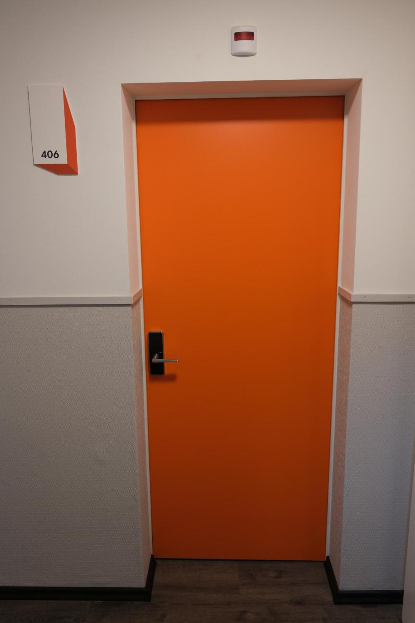 Easyhotel Zuerich Main Station 客房 照片