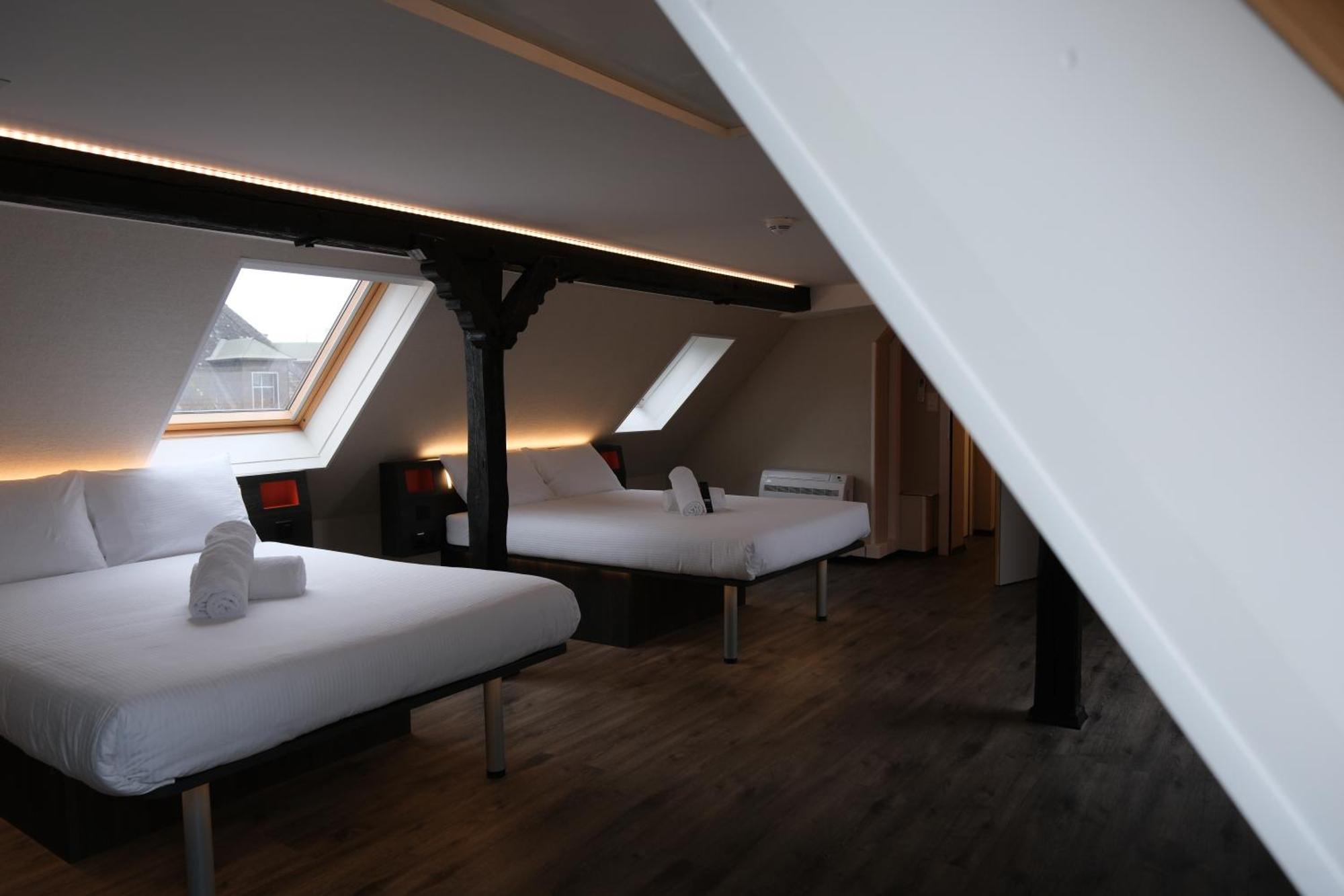 Easyhotel Zuerich Main Station 外观 照片